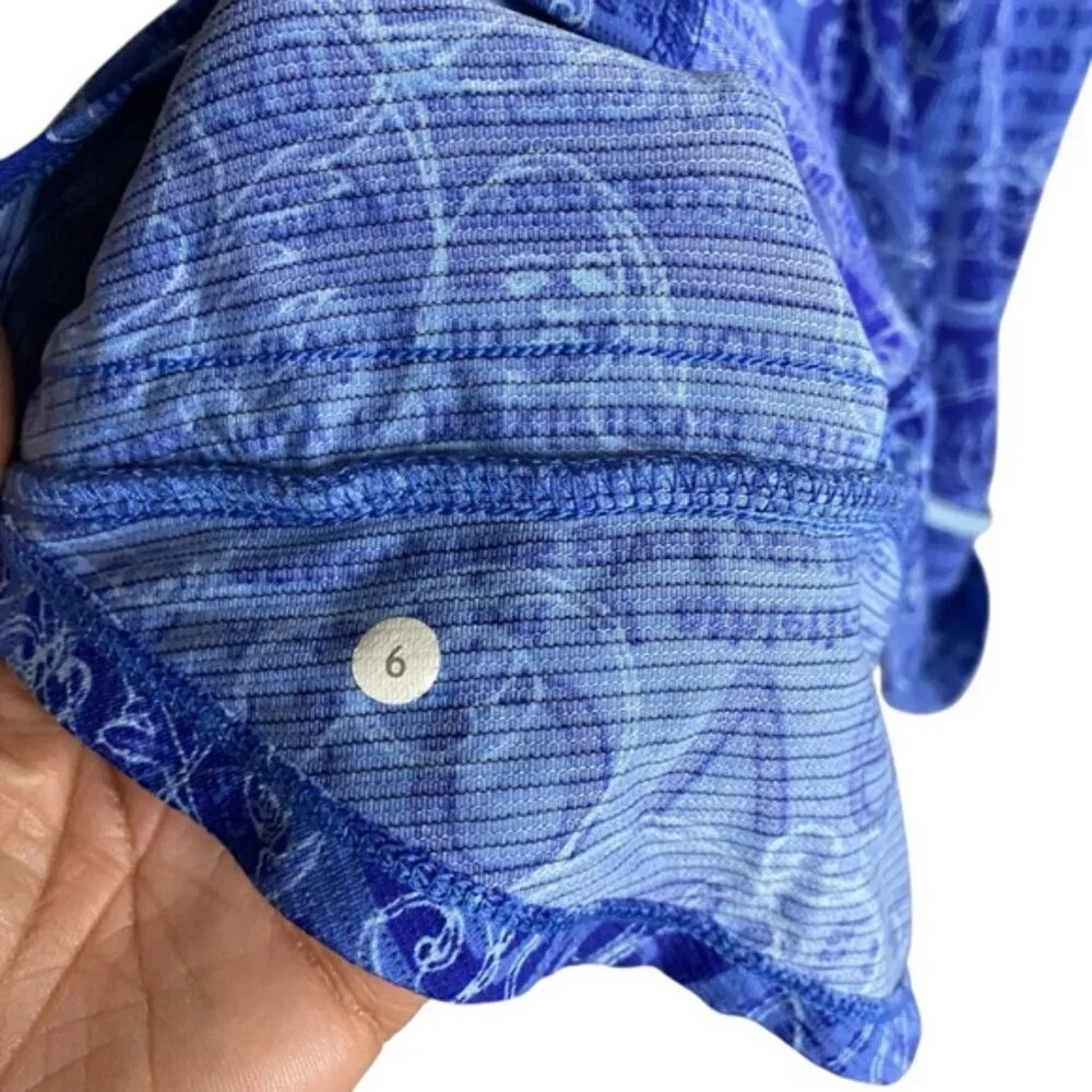 lululemon athletica details gently
